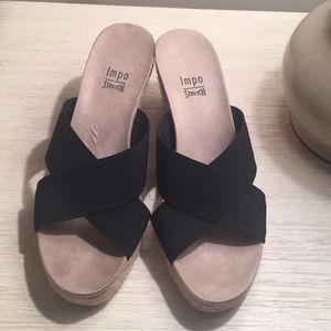 Impo stretch wedge sandal